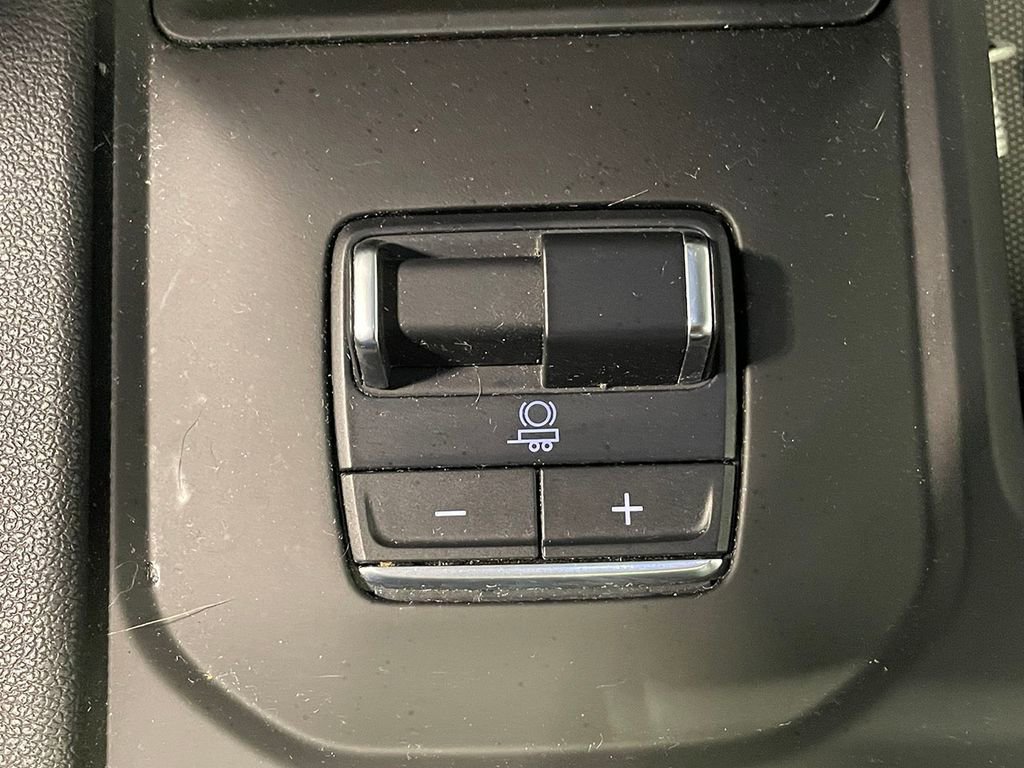 Used 2023 GMC Sierra 1500 AT4 w/ AT4 Premium Package AWD/4WD image 39