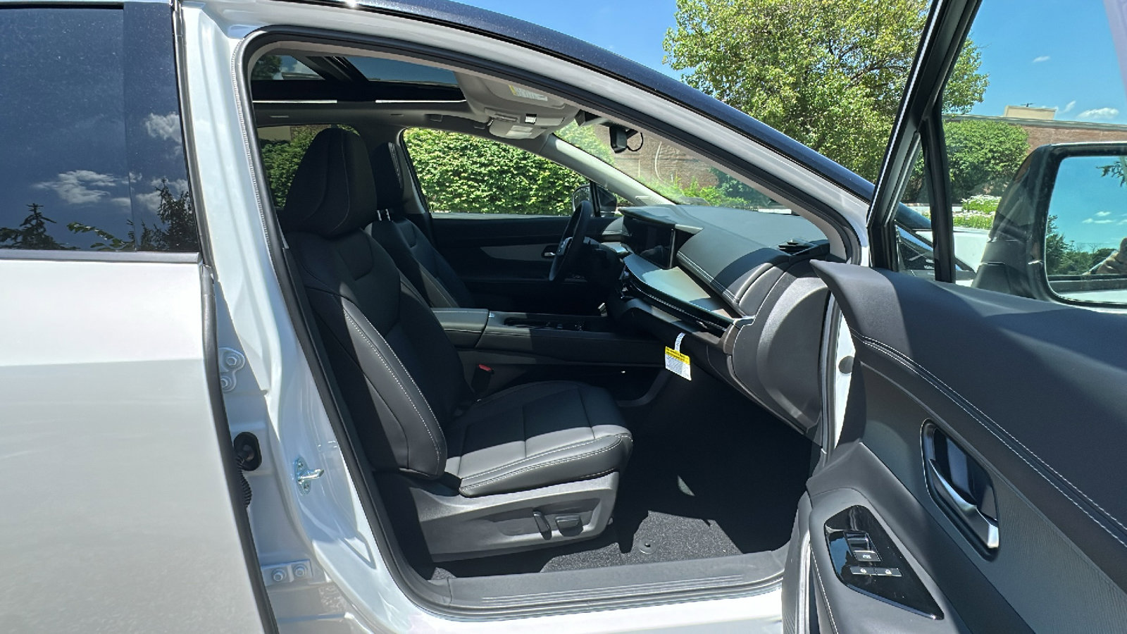 New 2025 Nissan Murano SL w/ Cargo Package image 9