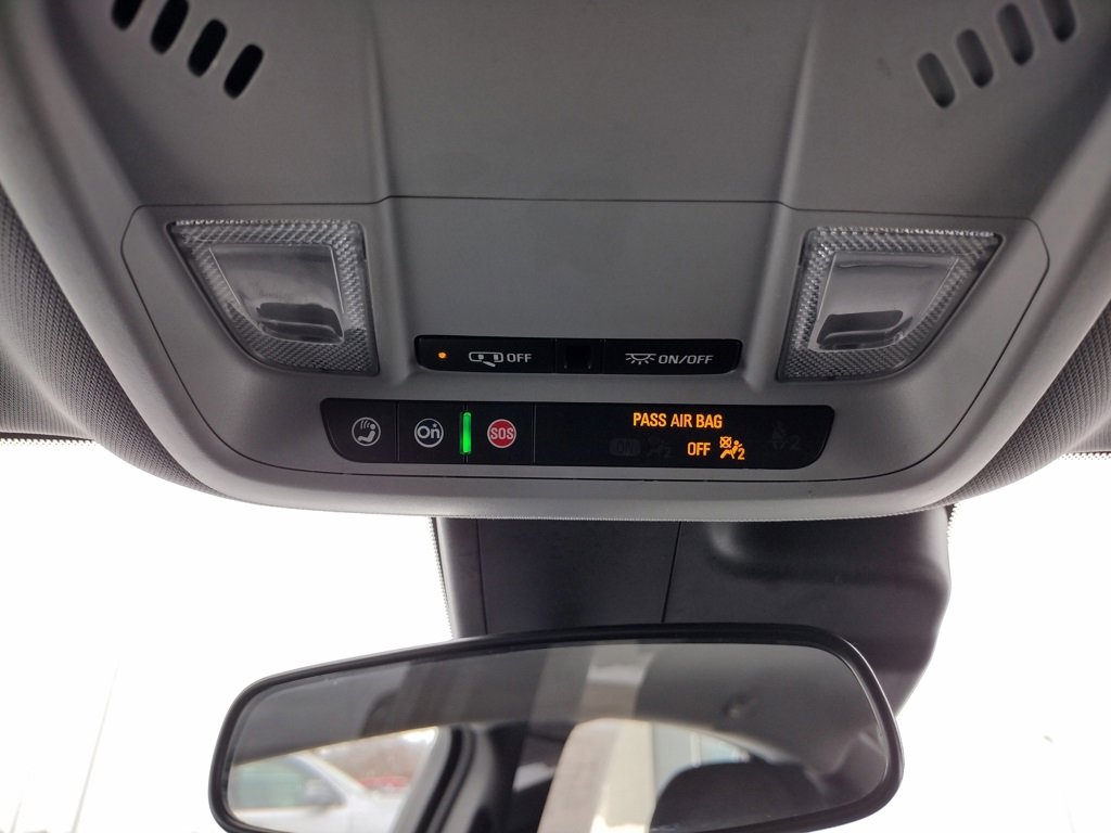 Used 2022 Chevrolet Malibu RS image 22