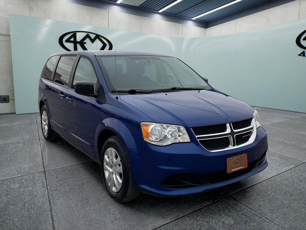 Used 2018 Dodge Grand Caravan SE w/ UConnect Hands-Free Group FWD image 1