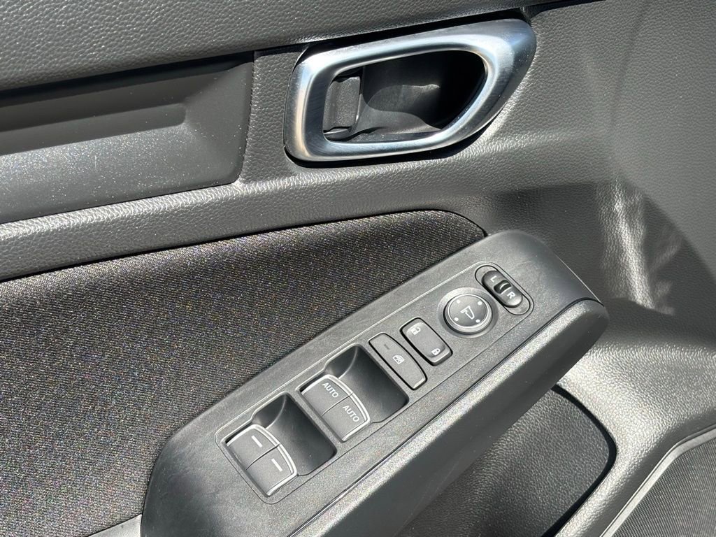 Used 2025 Honda Civic Sport image 24