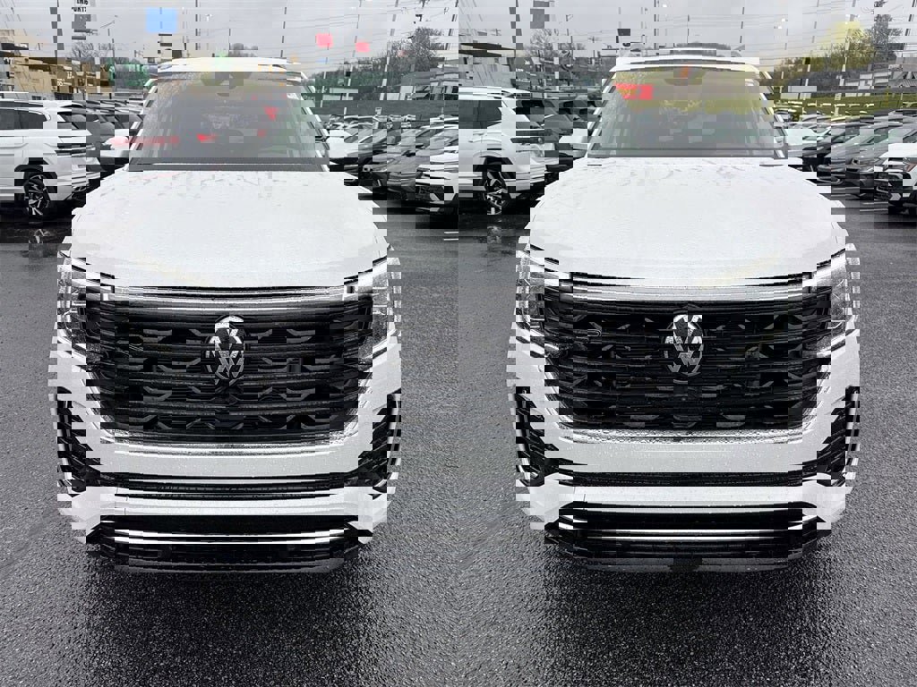New 2025 Volkswagen Atlas SEL Premium R-Line image 2