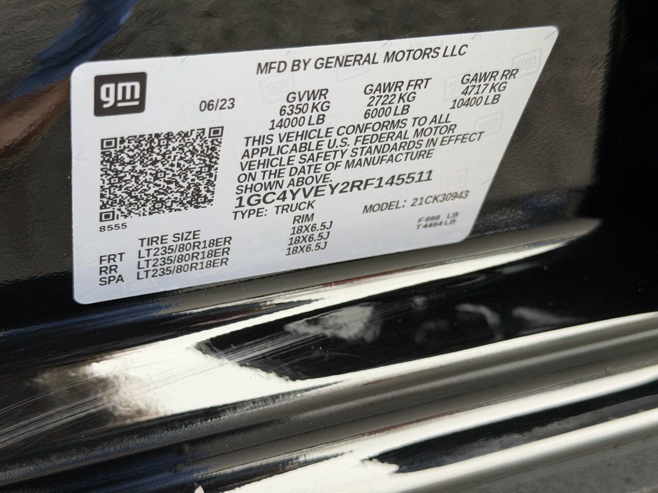 Used 2024 Chevrolet Silverado 3500 High Country w/ High Country Premium Package image 30