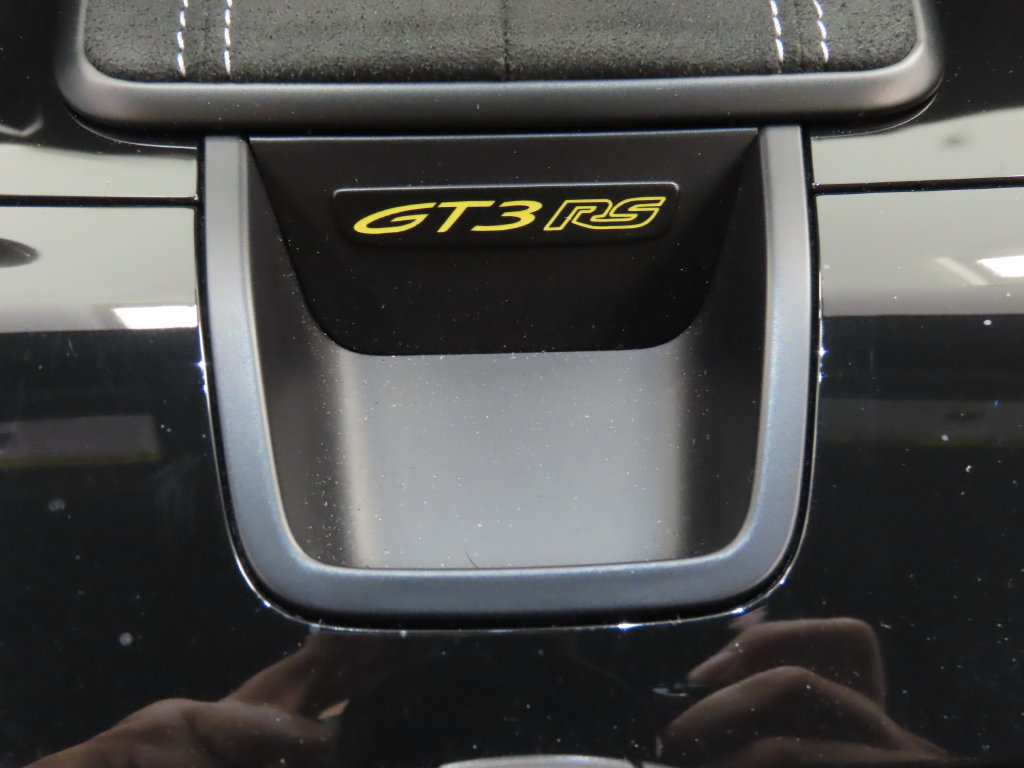 Certified 2025 Porsche 911 GT3 RS RWD image 31