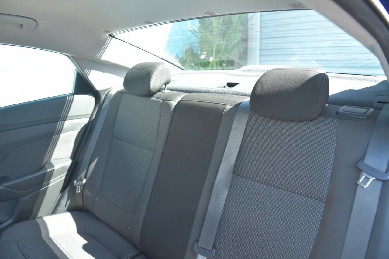 Used 2019 Hyundai Accent SE image 13