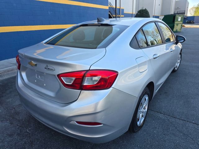 Used 2018 Chevrolet Cruze LS image 5