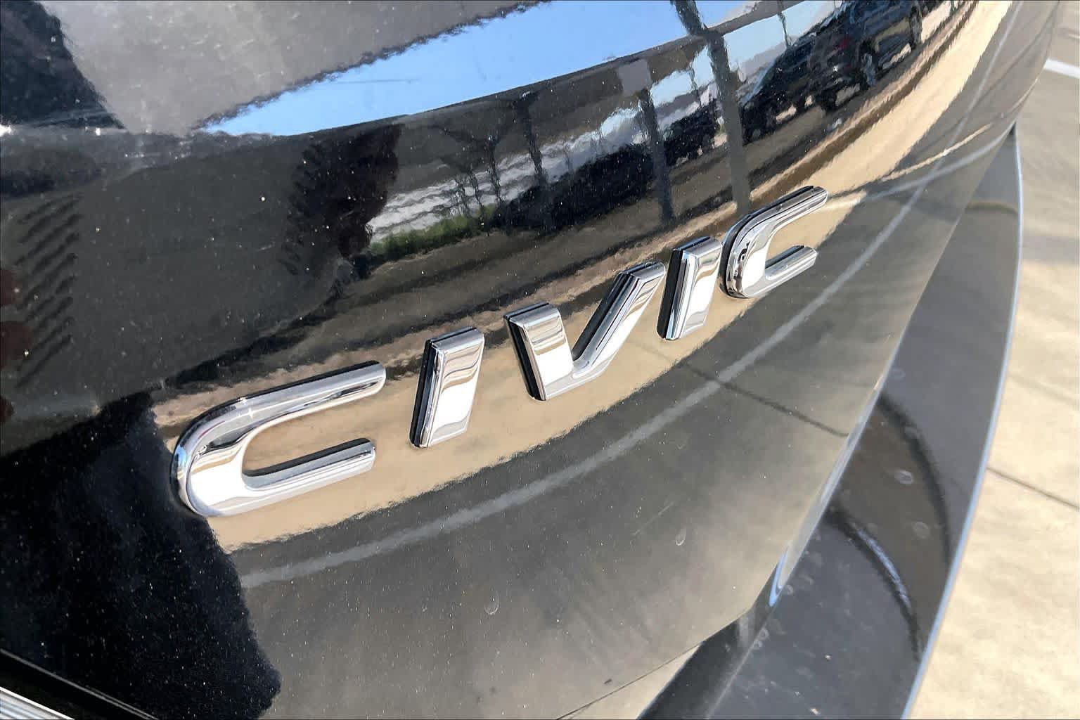 Used 2019 Honda Civic EX image 30
