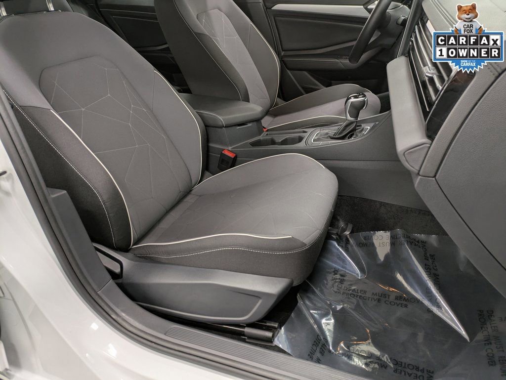 Used 2025 Volkswagen Jetta Sport image 30