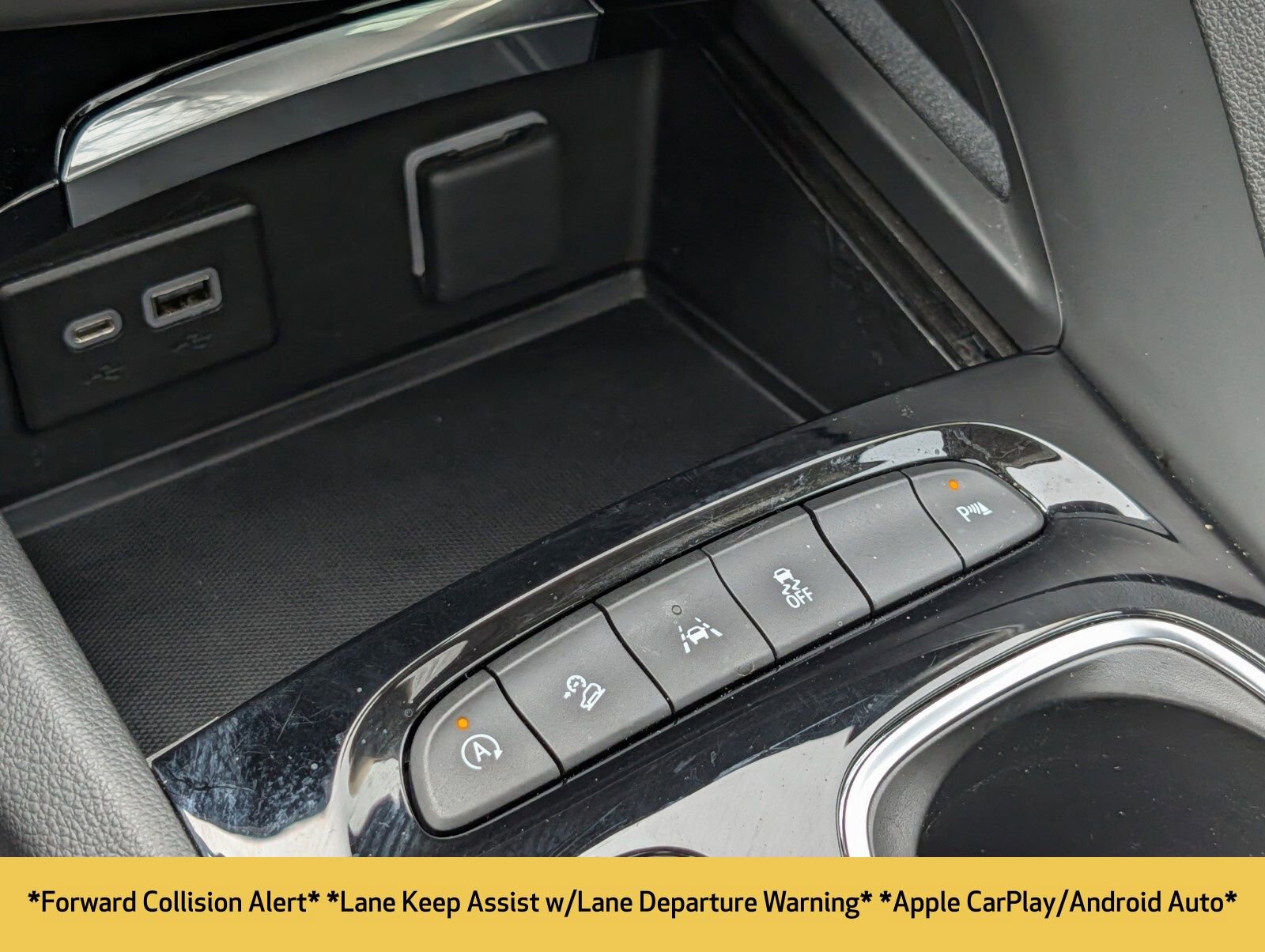 Used 2023 Buick Envision Essence w/ Sport Touring Package AWD/4WD image 10