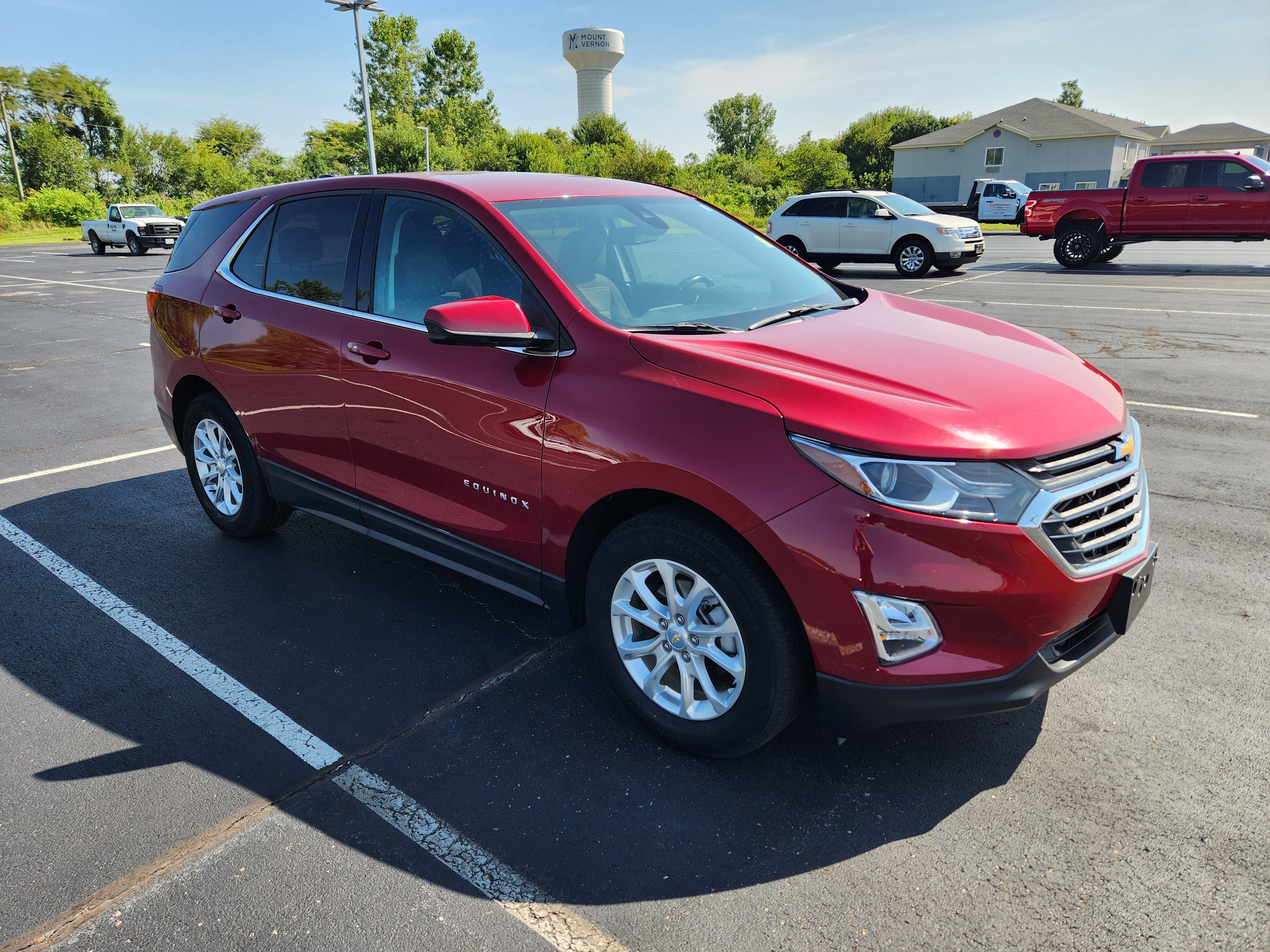 Used 2020 Chevrolet Equinox LT w/ Driver Convenience Package FWD image 9