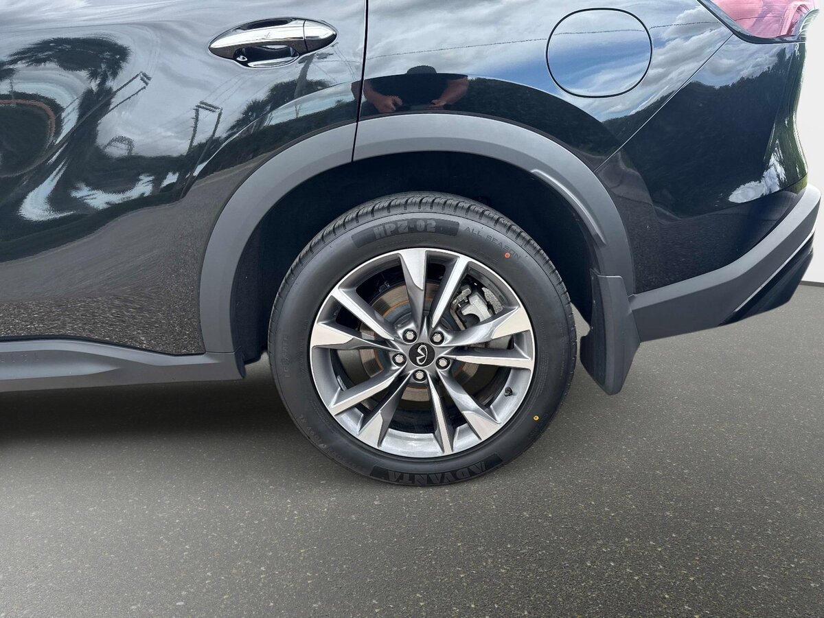 Used 2024 INFINITI QX60 Luxe FWD image 10