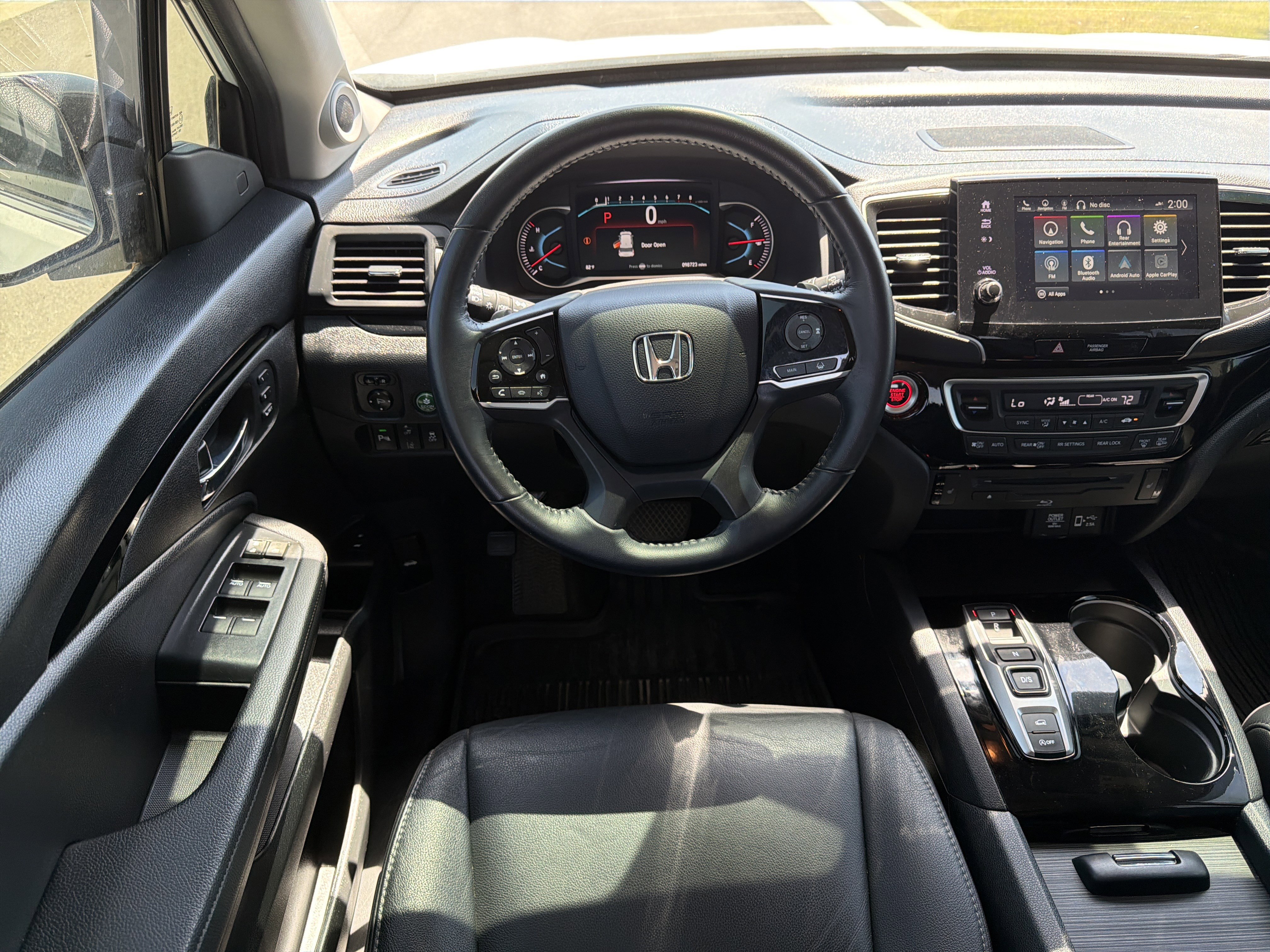 Certified 2022 Honda Pilot Touring image 29