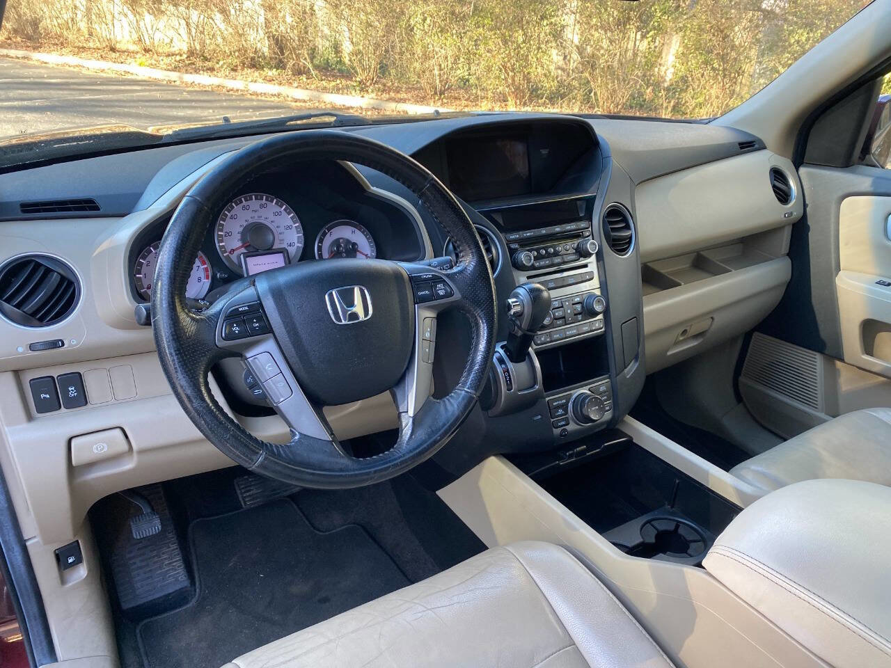 Used 2012 Honda Pilot Touring image 12