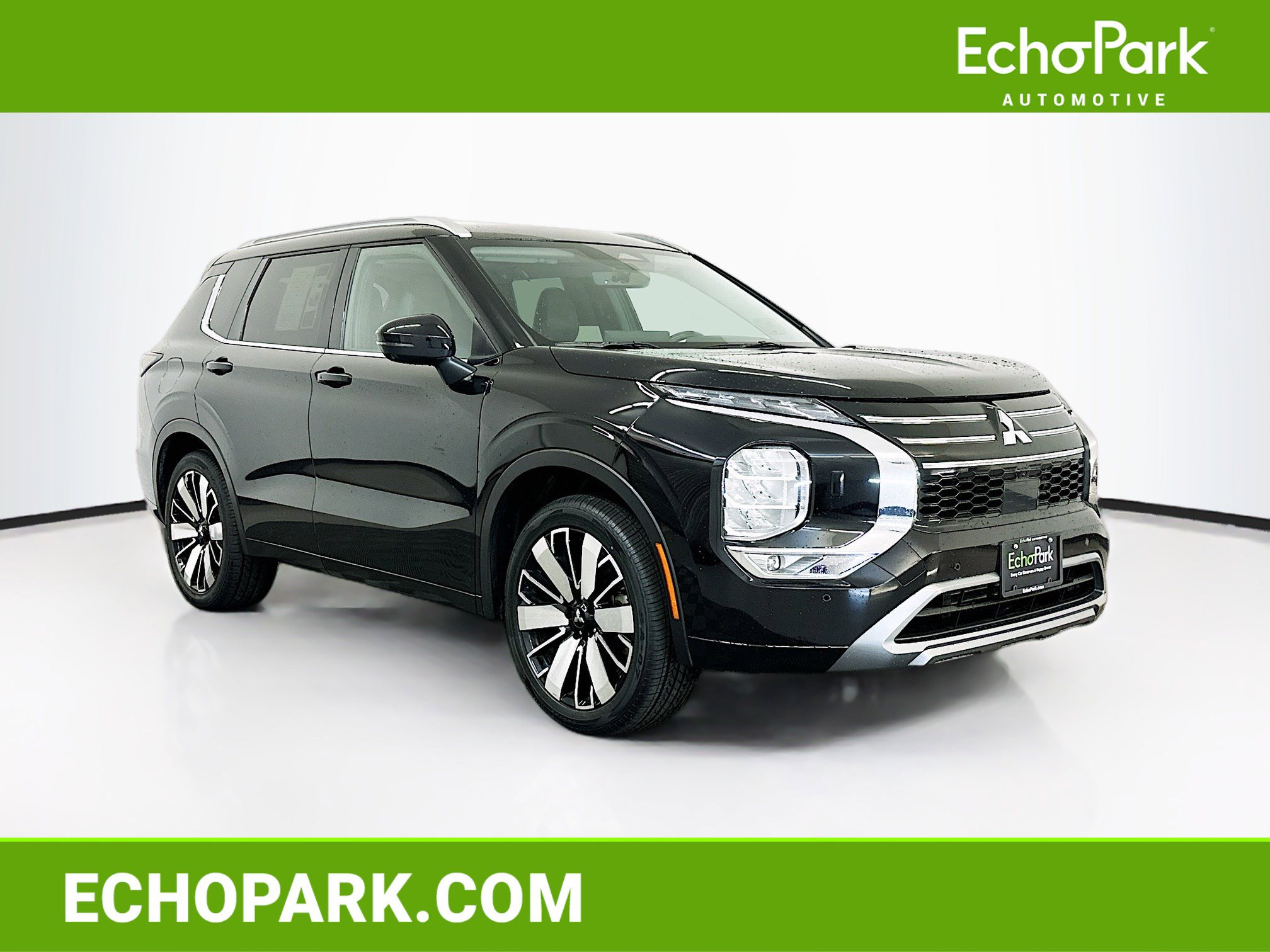 Used 2025 Mitsubishi Outlander SEL AWD/4WD image 1