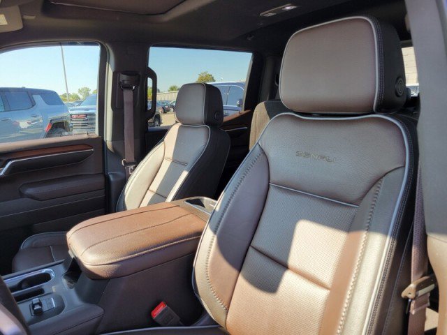 Used 2024 GMC Sierra 1500 Denali w/ Denali Reserve Package image 13
