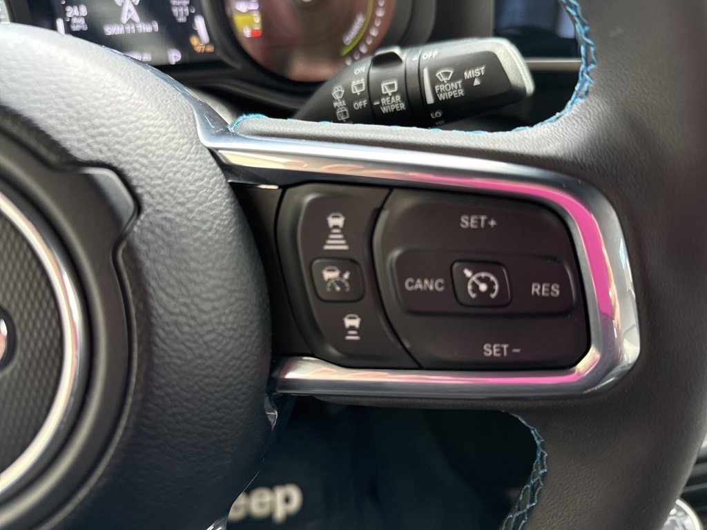 Used 2024 Jeep Wrangler High Altitude image 17