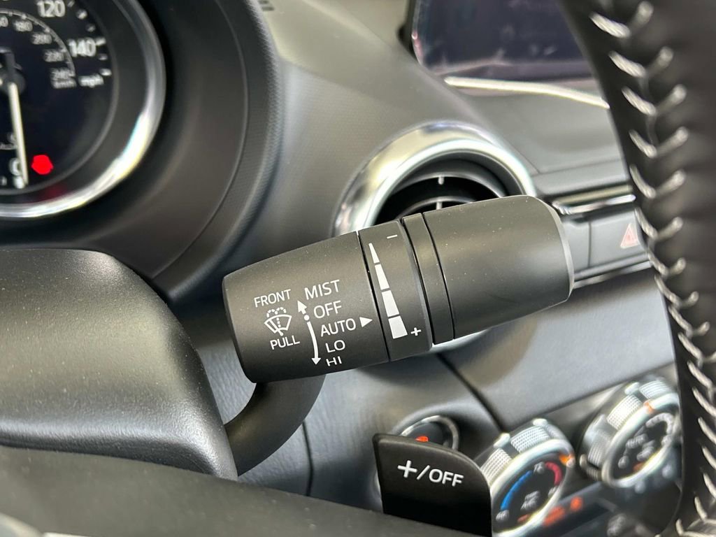 New 2025 MAZDA MX-5 Miata Grand Touring image 13