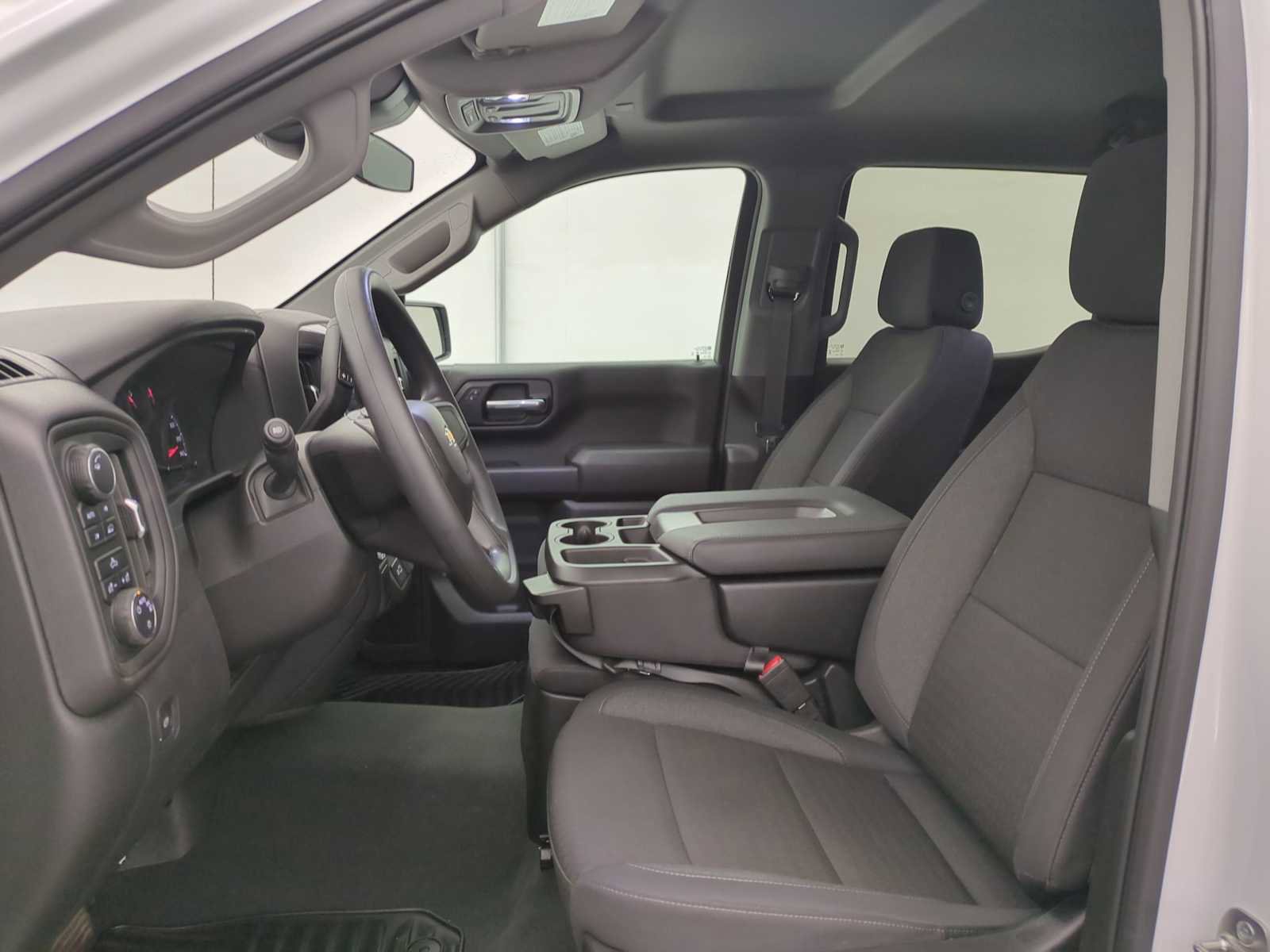 New 2025 Chevrolet Silverado 1500 Custom image 15