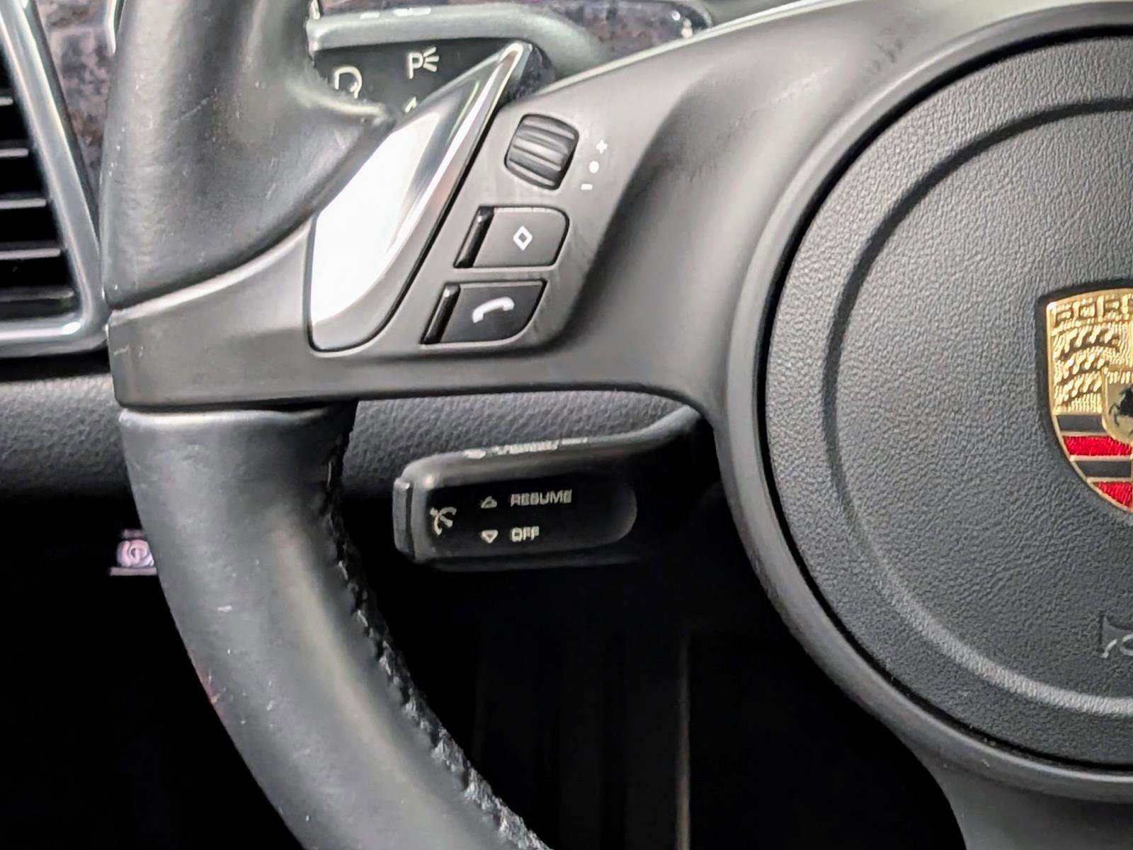 Used 2014 Porsche Panamera 4 image 36