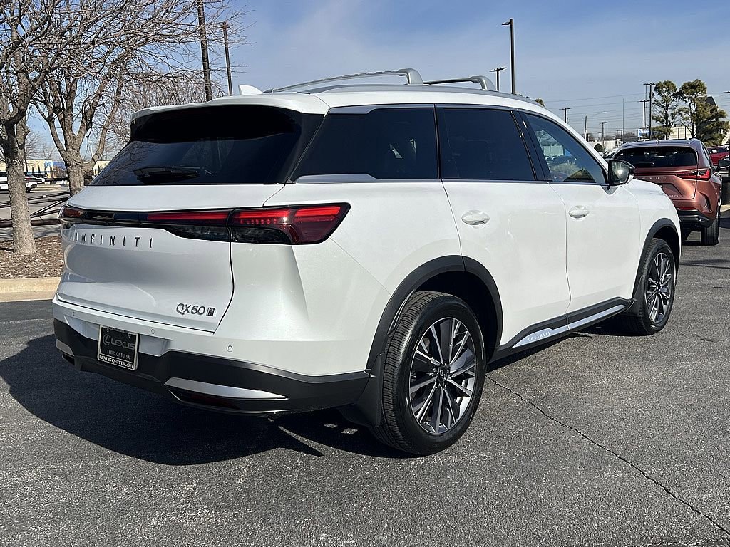 Used 2026 INFINITI QX60 Luxe w/ Cargo Package image 3