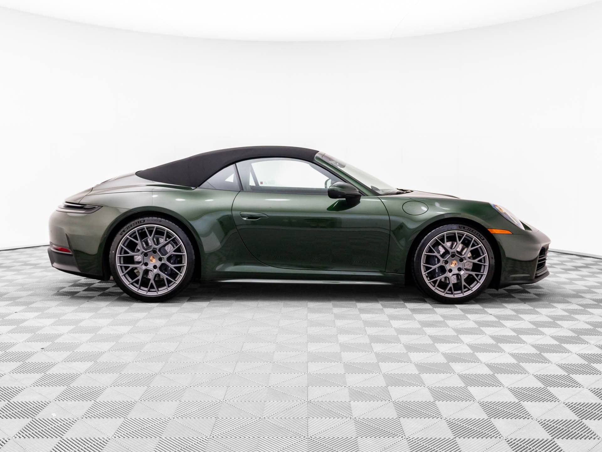 Certified 2026 Porsche 911 Carrera RWD image 7