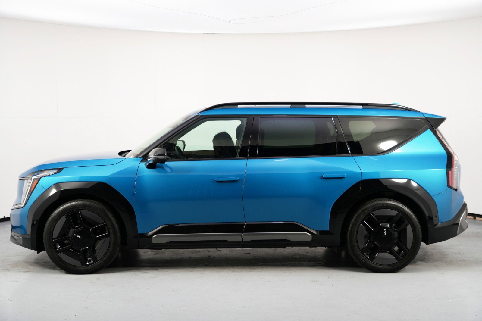 Used 2024 Kia EV9 GT-Line image 52