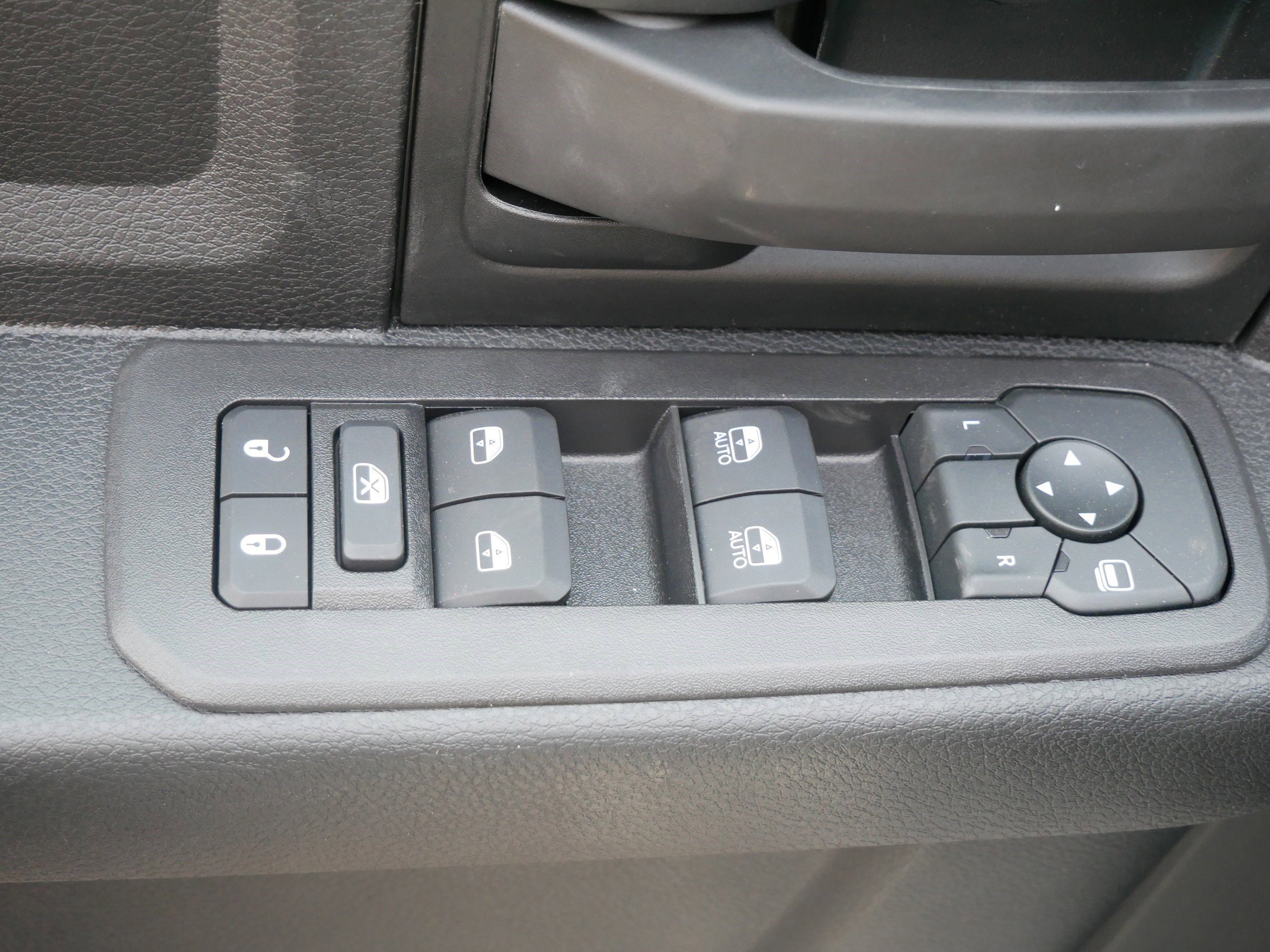New 2026 RAM 3500 Tradesman image 13