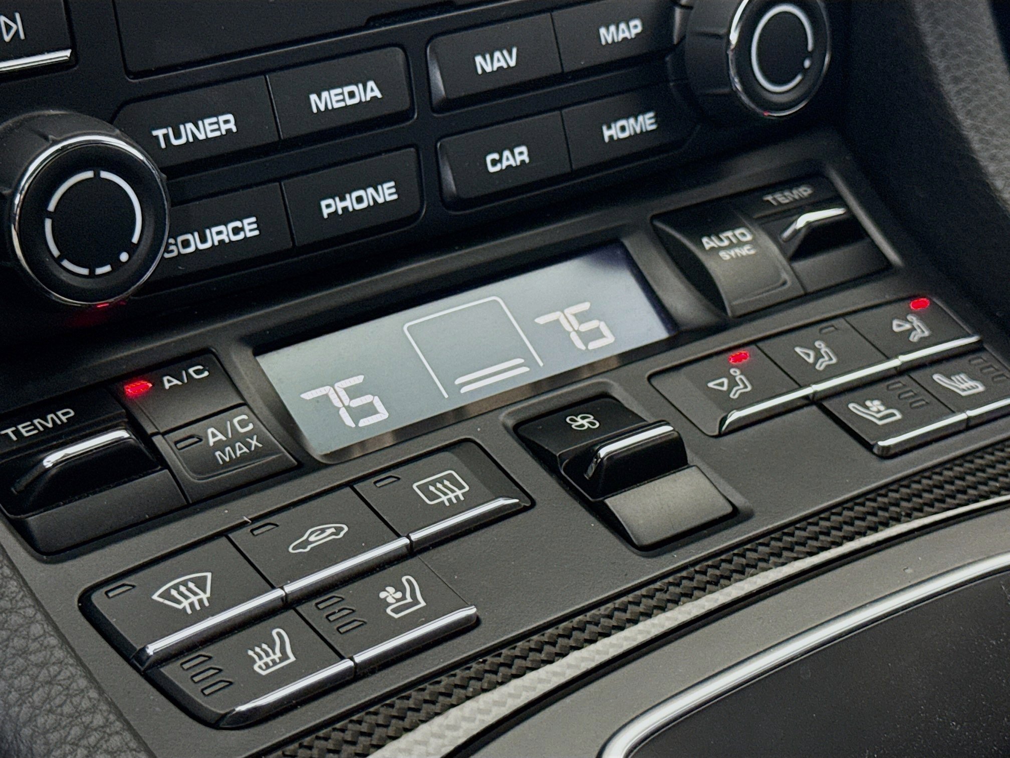 Certified 2019 Porsche 911 Targa 4 GTS image 21