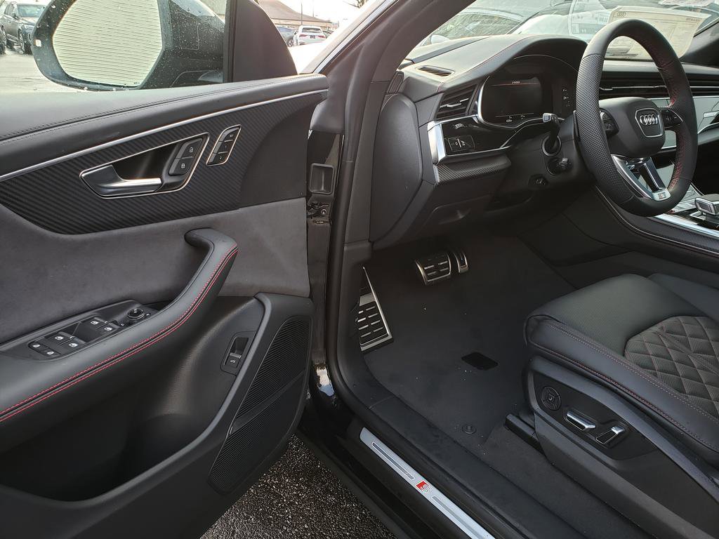New 2026 Audi SQ8 Prestige image 6