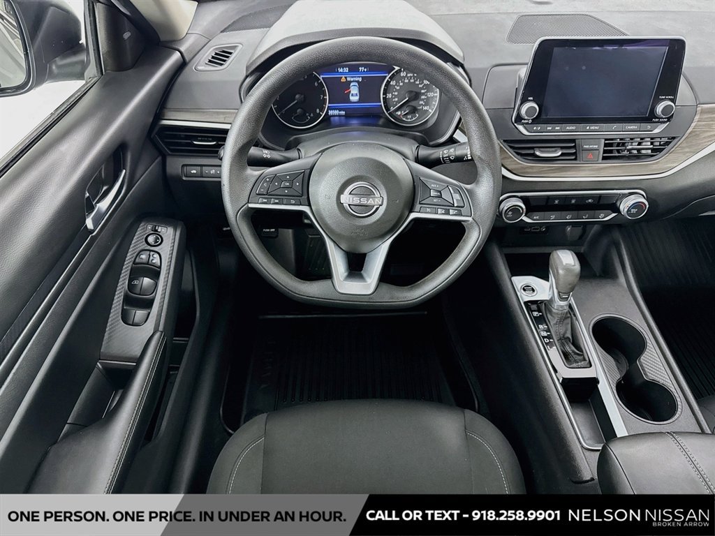 Certified 2025 Nissan Altima 2.5 SV FWD image 20