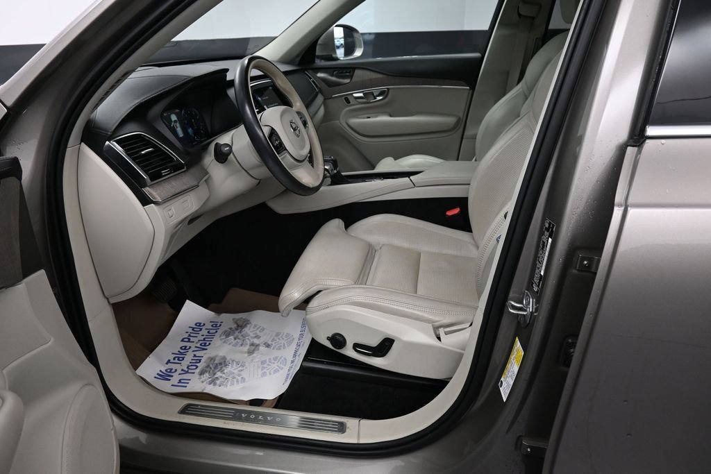 Used 2021 Volvo XC90 T6 Inscription AWD/4WD image 32