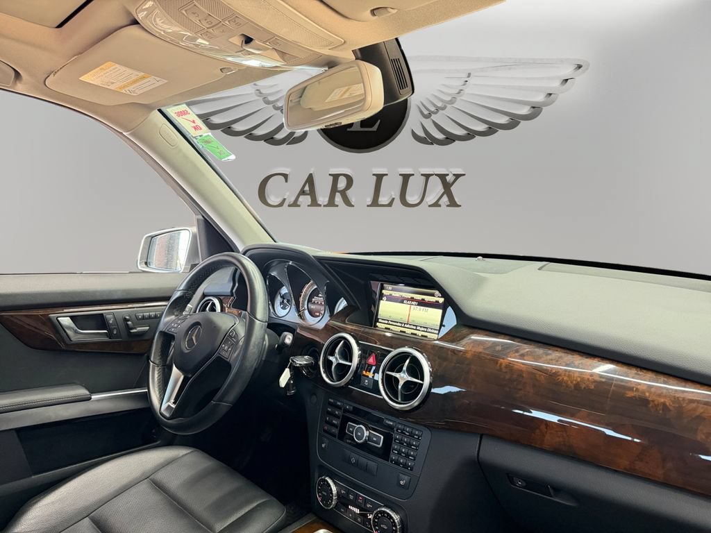 Used 2015 Mercedes-Benz GLK 250 BlueTEC 4MATIC w/ Premium 1 Package image 16