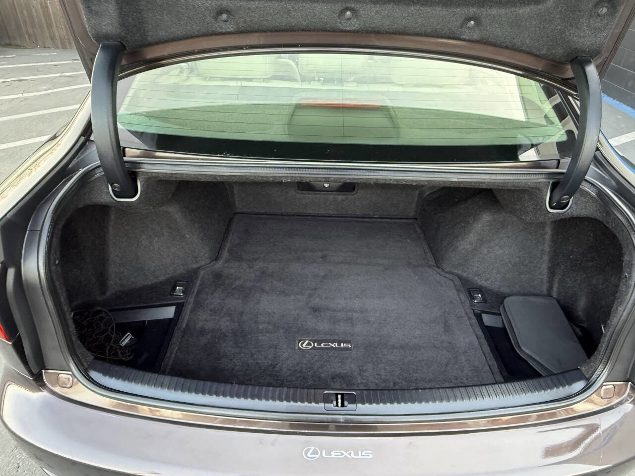 Used 2012 Lexus IS 250 Base 4dr Sedan 6A image 19