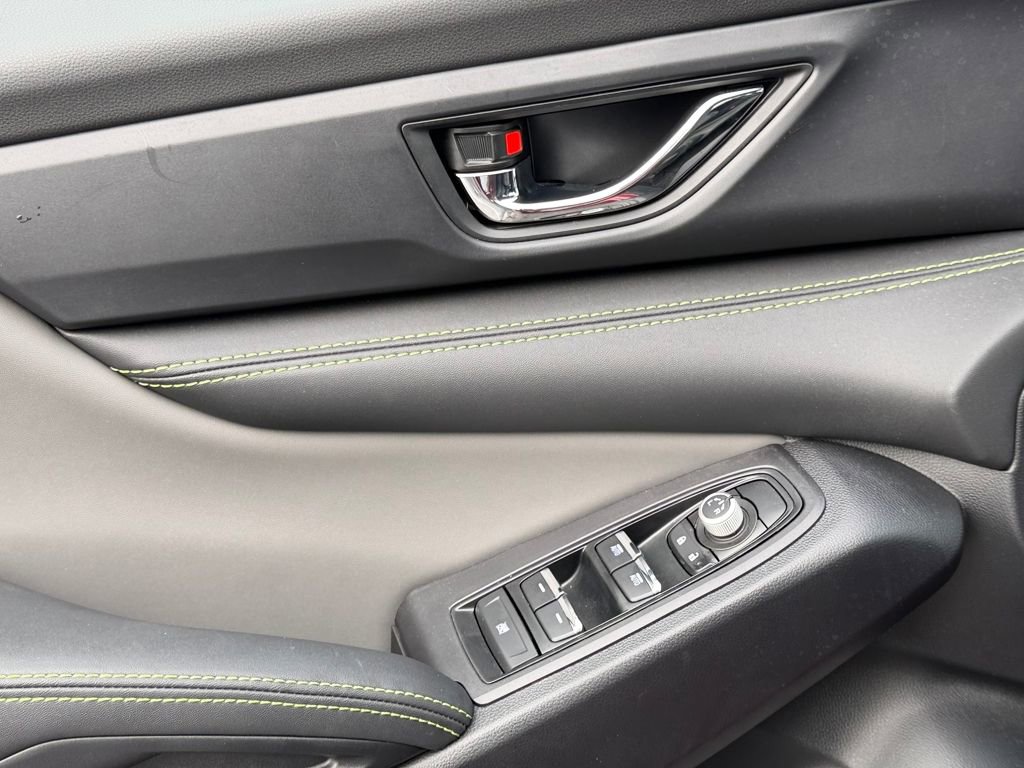 Used 2025 Subaru Ascent Onyx Edition image 15