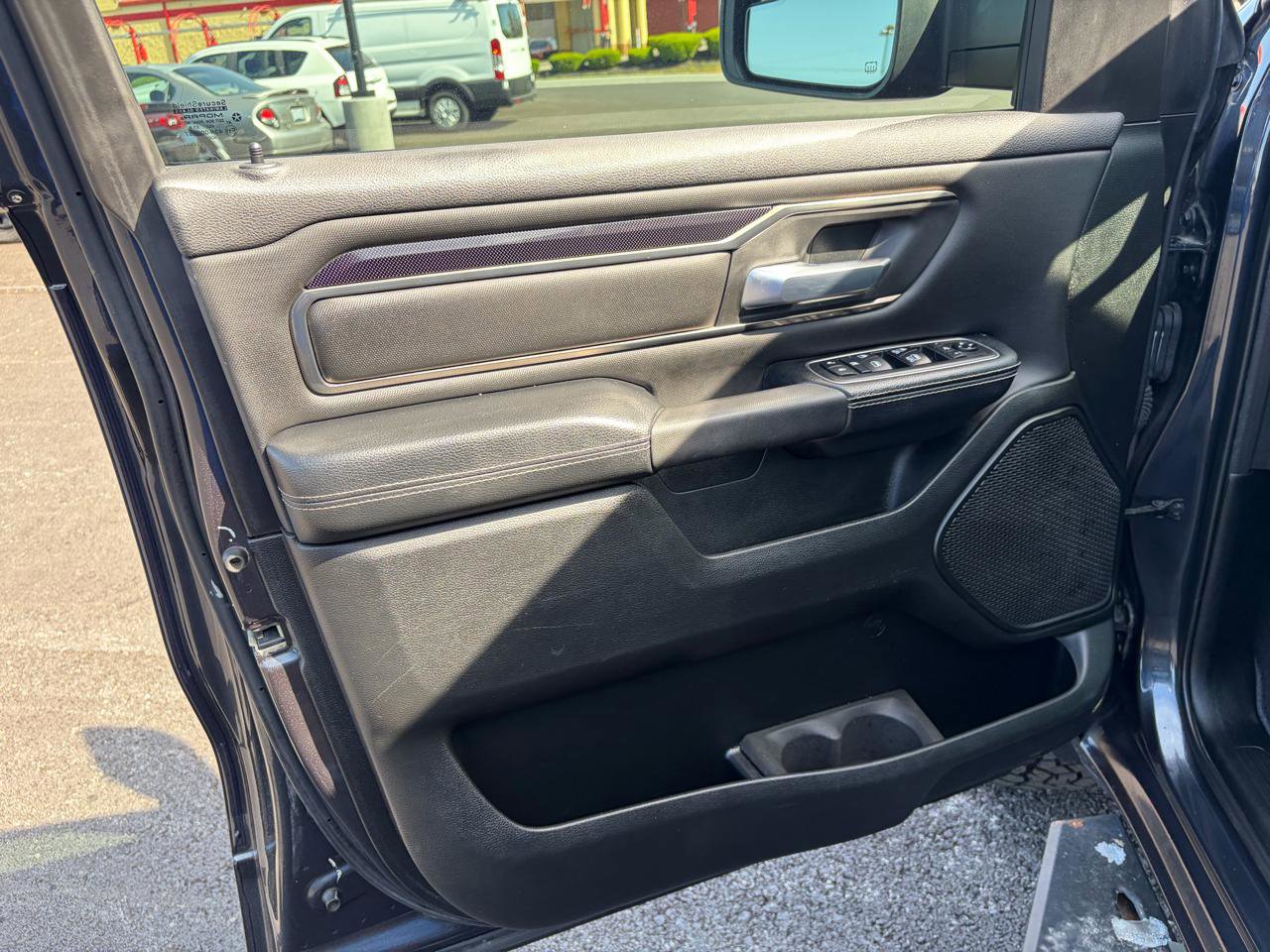Used 2019 RAM 1500 Sport w/ Level 2 Equipment Group AWD/4WD image 9