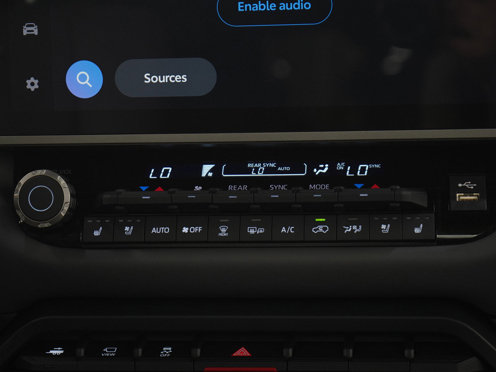 Used 2026 Toyota Sequoia Capstone AWD/4WD image 18