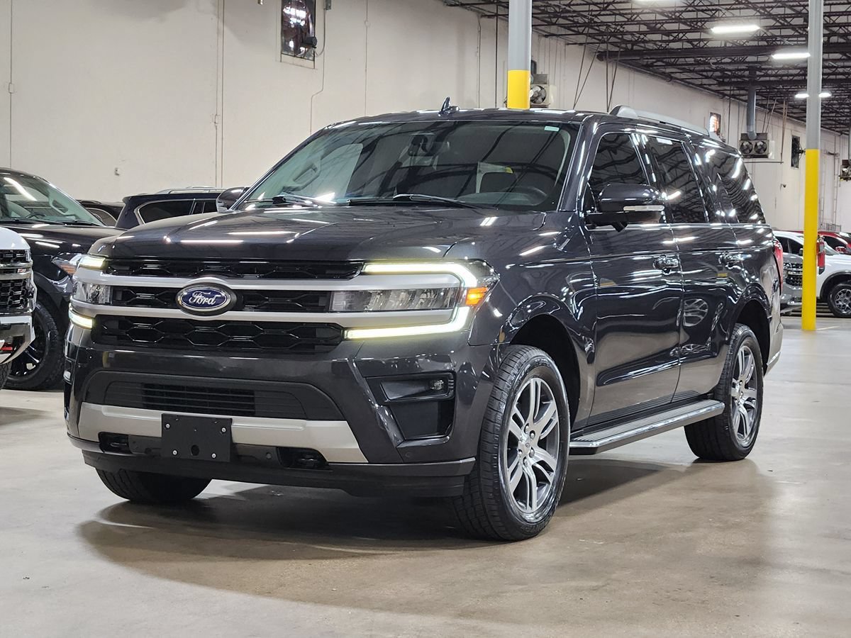Used 2022 Ford Expedition XLT AWD/4WD image 4