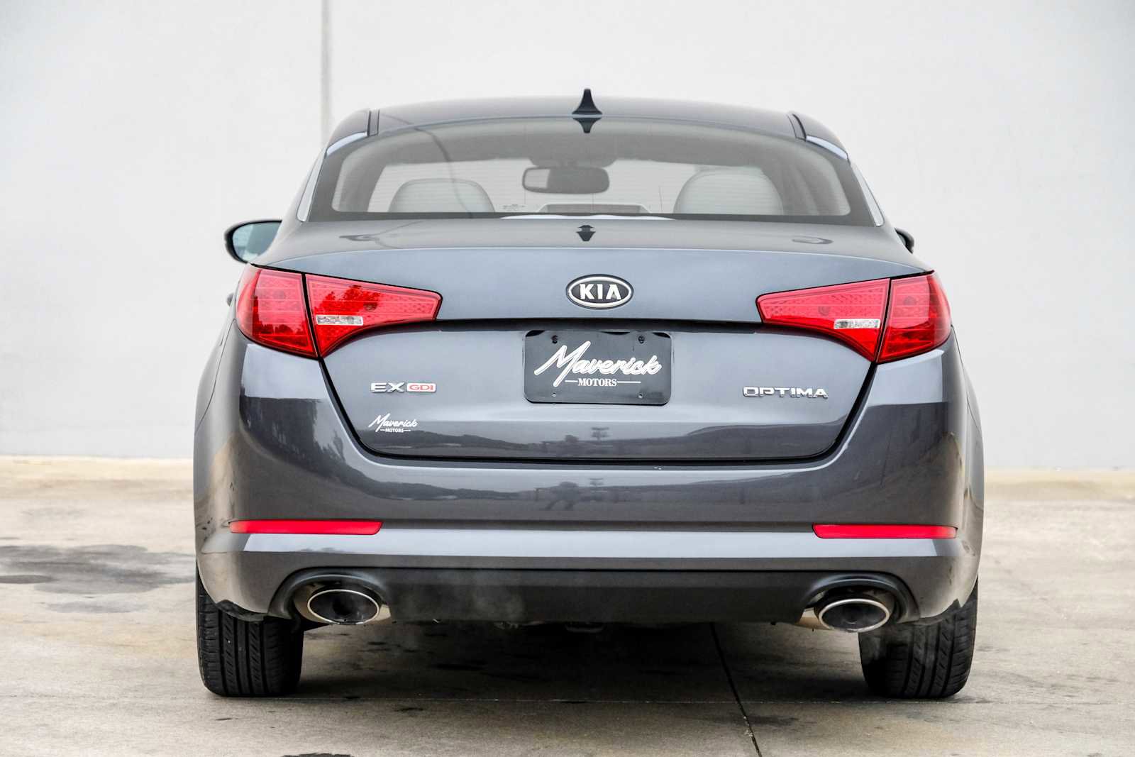 Used 2011 Kia Optima EX image 9