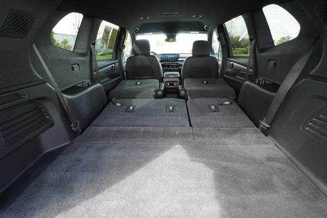 Used 2025 Buick Enclave Preferred image 31