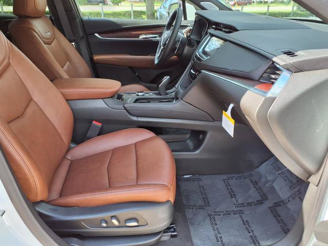 New 2026 Cadillac XT5 Sportv AWD/4WD image 9