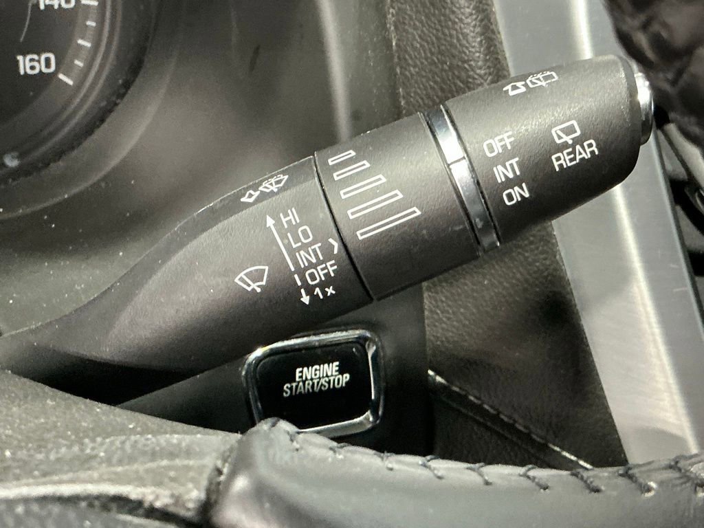 Used 2019 GMC Acadia SLT w/ LPO, Floor Liner Package FWD image 39