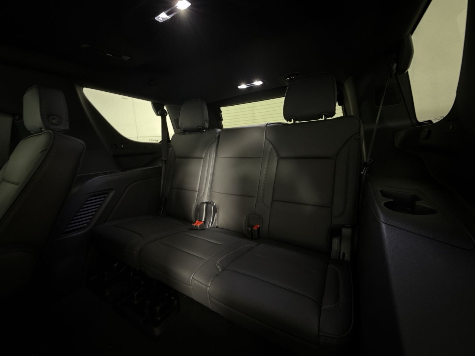 New 2026 GMC Yukon Denali w/ Sun & Power Step Package AWD/4WD image 26