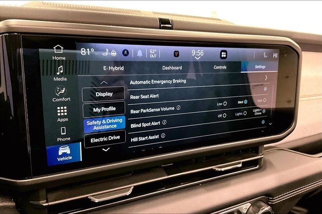 Used 2025 Jeep Wrangler Sahara 4xe w/ Safety Group image 37