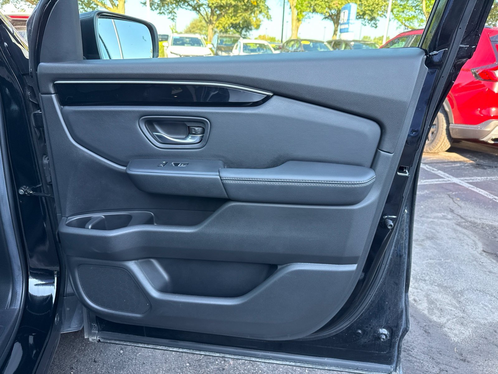 Certified 2025 Honda Pilot EX-L image 17