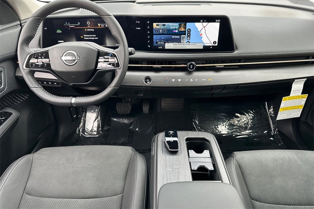 New 2025 Nissan Ariya FWD image 11