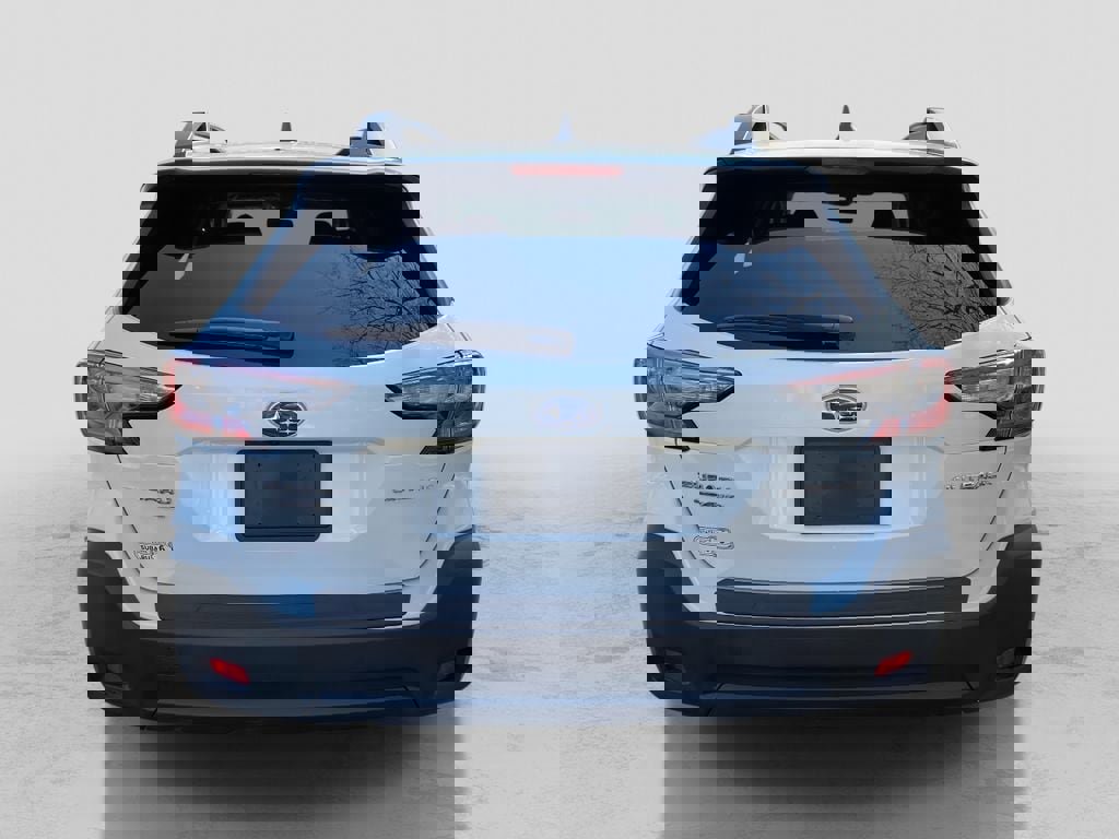 Used 2024 Subaru Outback Premium image 4