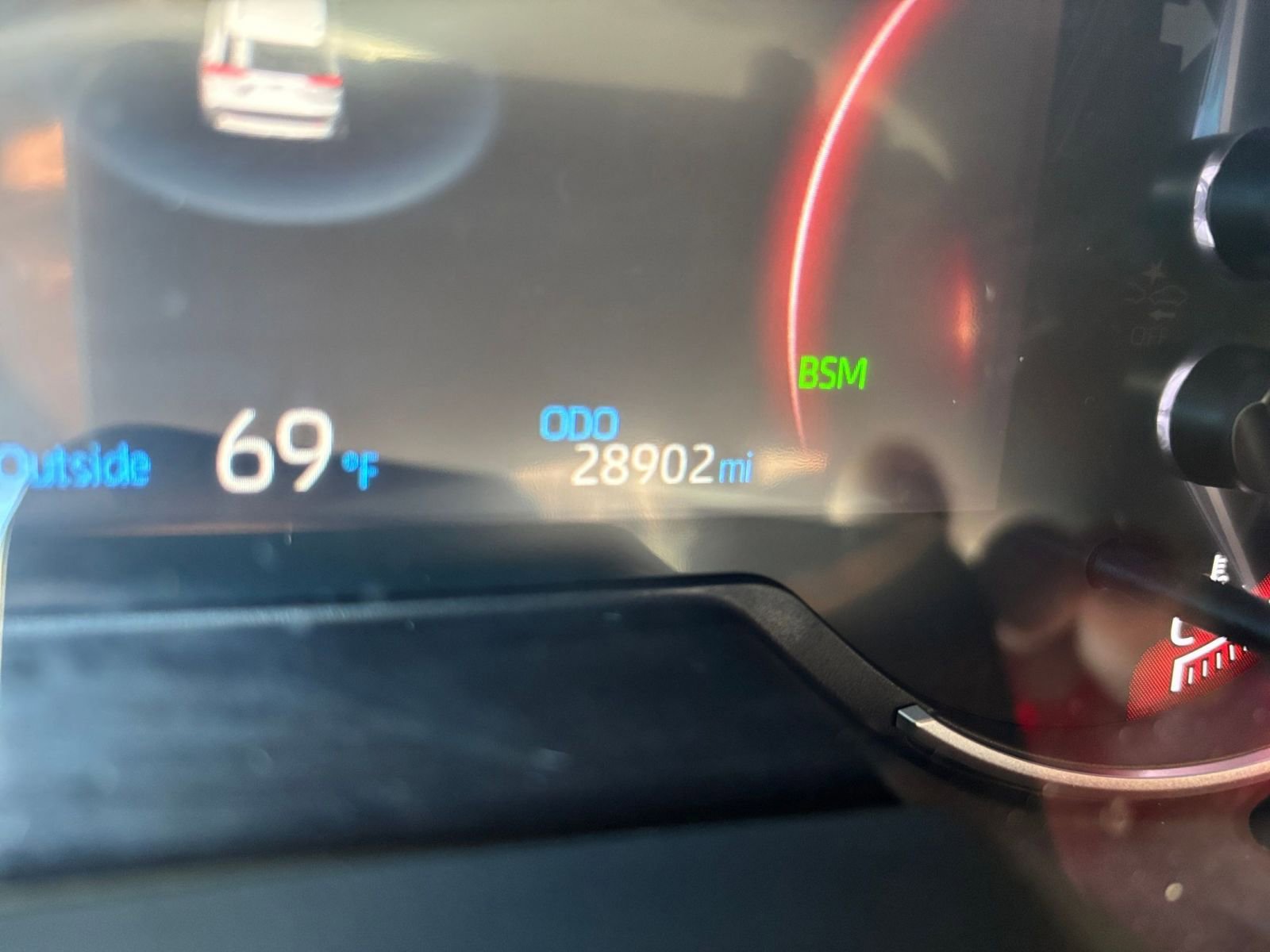 Used 2025 Toyota RAV4 XLE w/ Weather Package FWD image 41