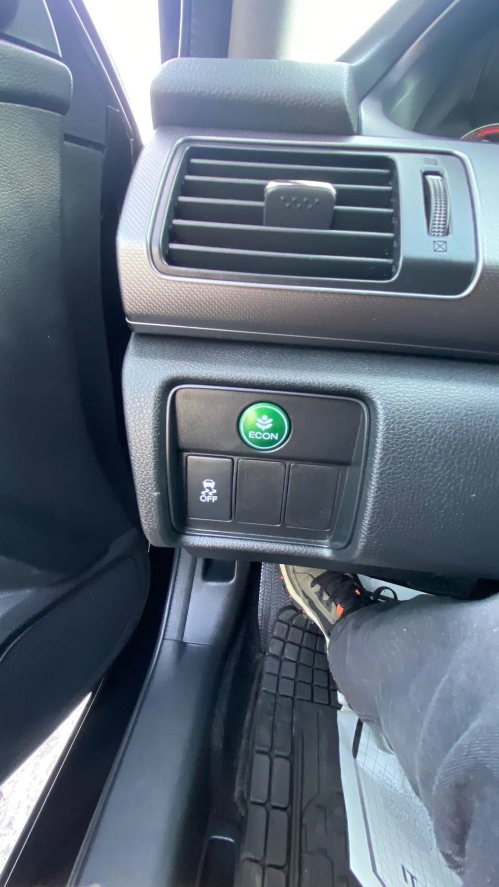 Used 2014 Honda Accord LX-S image 17