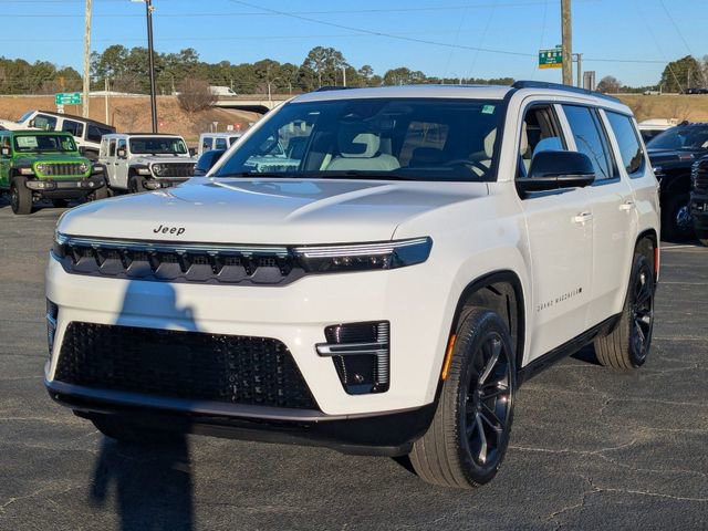 New 2026 Jeep Grand Wagoneer Summit w/ Rear Seat Video Group I image 4