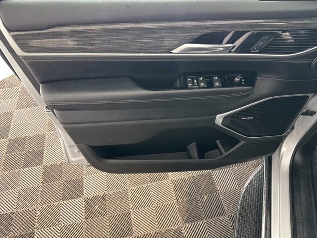 Used 2022 Jeep Wagoneer Series III w/ Convenience Group I image 21